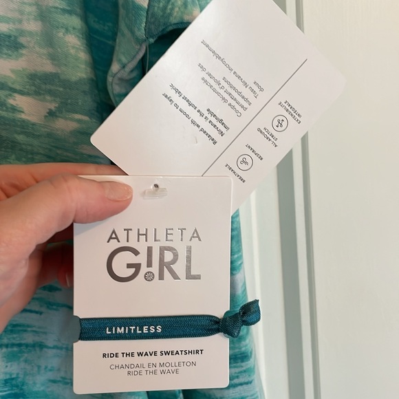 Athleta Girl Ride the Wave Sweatshirt, size XXL (16) - Picture 3 of 8